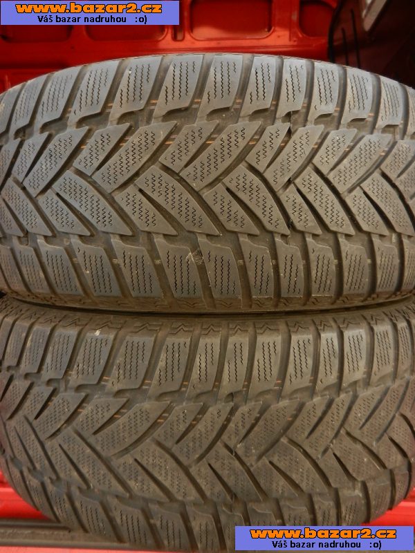 zimní pneu DUNLOP 225/55/R16