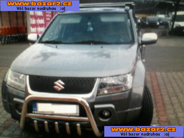 Suzuki Grand Vitara 2,0 benzin,4x4(1.majitel,koupeno v ČR)