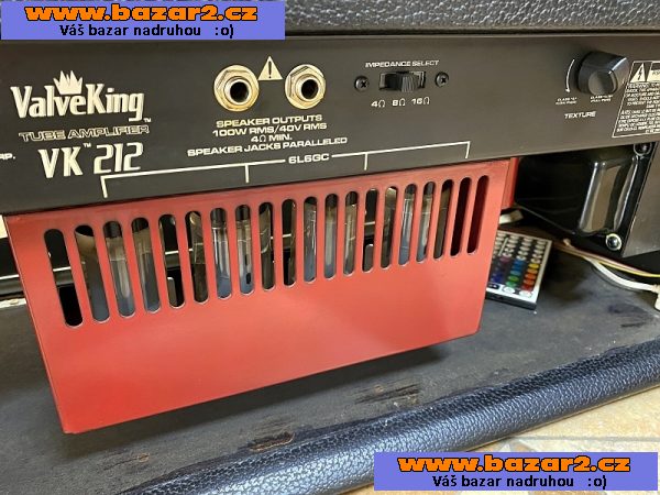 Kytarový lampový zesilovač (hlava) PEAVEY VK 212 100W + footswitch