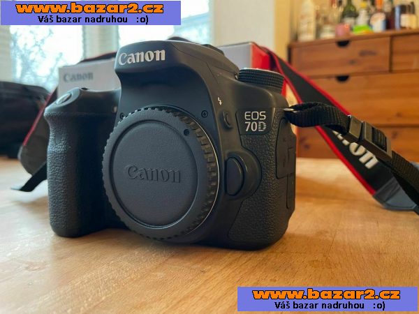 Canon EOS 5D Mark IV, Nikon Z 7II Mirrorless, Canon EOS R5, Nikon D780