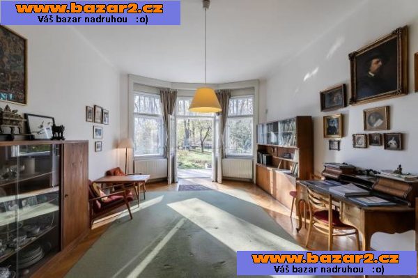 Prodej bytu 4+1 172 m² + zahrada, Praha - Hradčany