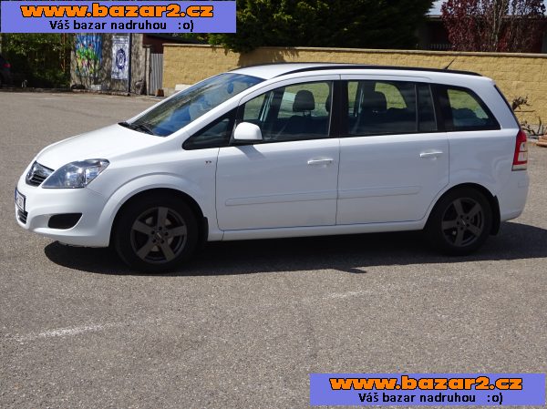 Opel Zafira 1.8i 16V r.v.2014 1.Maj.serv.kníž.ČR