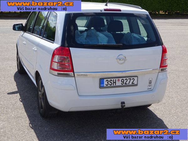 Opel Zafira 1.8i 16V r.v.2014 1.Maj.serv.kníž.ČR