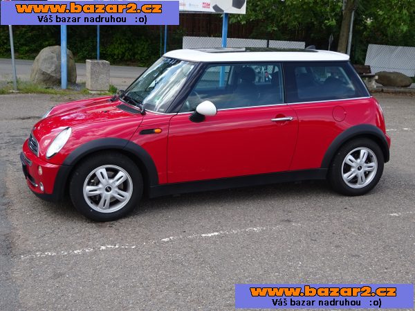 Mini Cooper 1.6i r.v.2006 (85 kw)