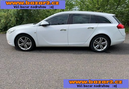 Opel Insignia, r.v. 2012, 4x4, 195 koní, 120.000Kč