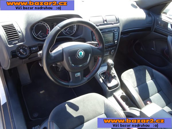 Škoda Octavia 2.0 TDI Combi RS r.v.2012 (125 kw) serviska 